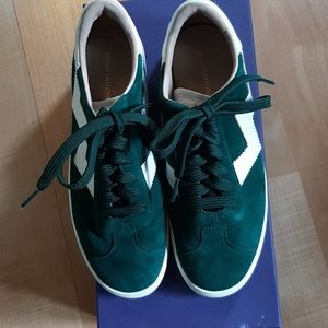 Stuart Weitzman Green Suede Sneakers ‘Darryl’